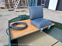 Roeiboot/visboot met trailer en 2 buitenboord motoren, blauw - afbeelding 3 van  43