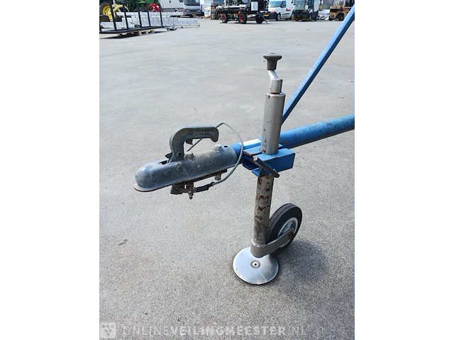 Roeiboot/visboot met trailer en 2 buitenboord motoren, blauw - afbeelding 10 van  43