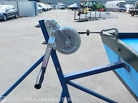 Roeiboot/visboot met trailer en 2 buitenboord motoren, blauw - afbeelding 13 van  43