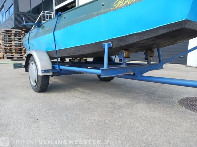 Roeiboot/visboot met trailer en 2 buitenboord motoren, blauw - afbeelding 15 van  43