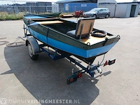 Roeiboot/visboot met trailer en 2 buitenboord motoren, blauw - afbeelding 40 van  43