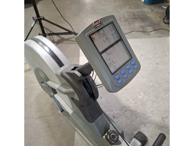 Roeimachine, matrix, air rower - afbeelding 8 van  12