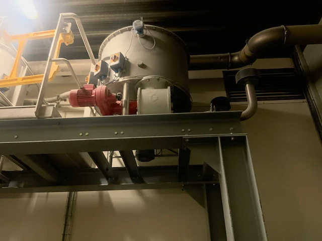 Roestvaststalen silo(5x) met 1 stoffilter en 2 productblowers - afbeelding 2 van  23