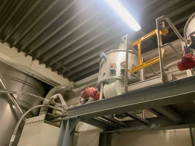 Roestvaststalen silo(5x) met 1 stoffilter en 2 productblowers - afbeelding 22 van  23