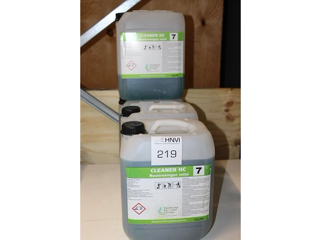 Roetreininger mild cleaner hc 7. 3 flacons. - afbeelding 2 van  3