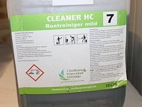 Roetreininger mild cleaner hc 7. 4 flacons. - afbeelding 3 van  3