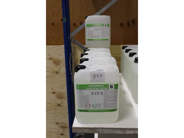 Roetreininger strong cleaner h 8. 5 flacons. - afbeelding 2 van  3