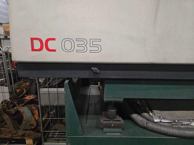 Rofin - dc 035 - lasersnijmachine - afbeelding 5 van  12