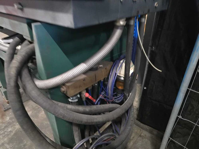Rofin - dc 035 - lasersnijmachine - afbeelding 7 van  12
