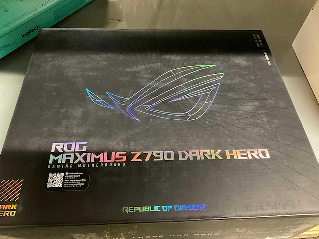 Rog maximus z790 dark hero gaming moederbord - afbeelding 1 van  2