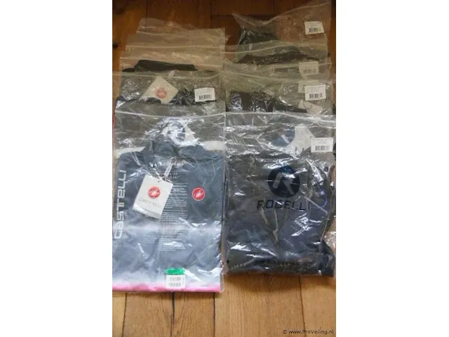 Rogelli & castelli shirts - 10 stuks - afbeelding 1 van  2