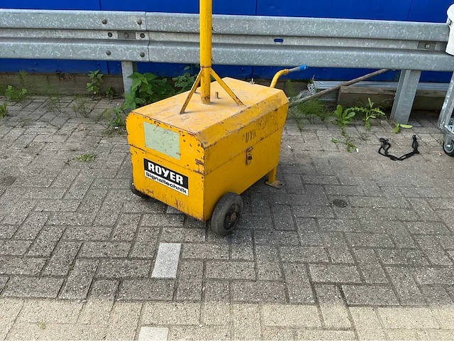 Roger signaltechniek mobiel verkeerslicht - afbeelding 2 van  6