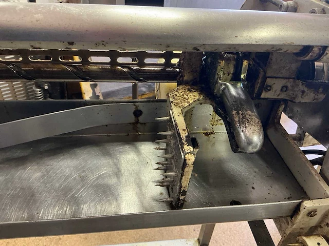 Roggebrood snijmachine broodsnijmachine - afbeelding 5 van  16