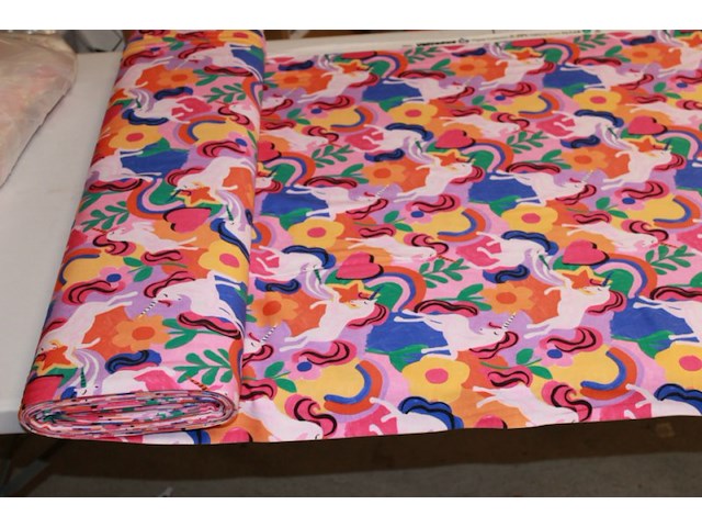 Rol stof 1 rol unicorn 145 breed 200 gr 10 meter - afbeelding 1 van  5