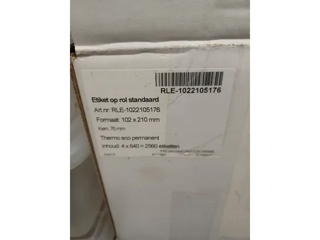 Rol verzendetiketten 640 op rol zie foto 2 rol - afbeelding 3 van  7