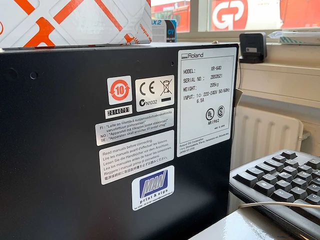 Roland - soljet pro xr 640 - grootformaatprinter/snijplotter - afbeelding 9 van  10