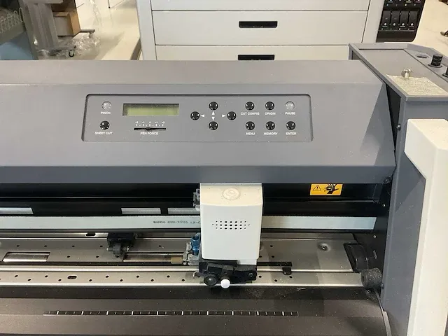 Roland gr-640 camm-1 grootformaat snijplotter - afbeelding 11 van  13