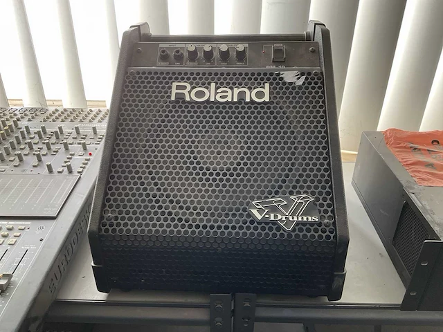 Roland pm-10 speaker - afbeelding 2 van  5