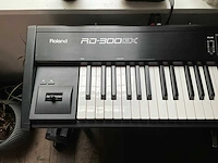 Roland rd-300gx keyboard - afbeelding 2 van  7