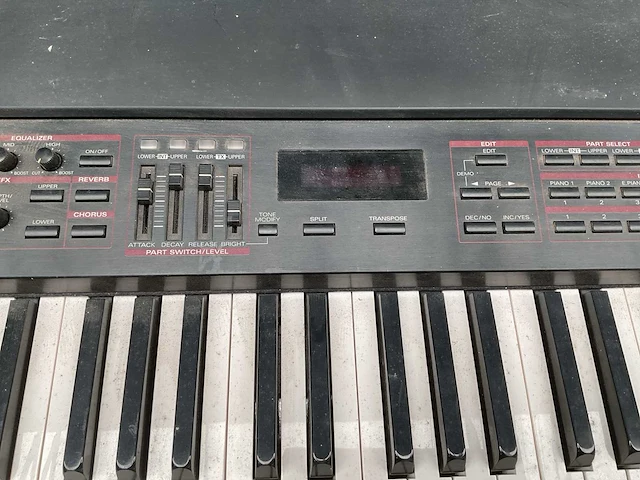 Roland rd-600 stage piano - afbeelding 5 van  6