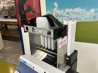Roland versacamm vs-640 plotter/cutter 64” - afbeelding 6 van  11