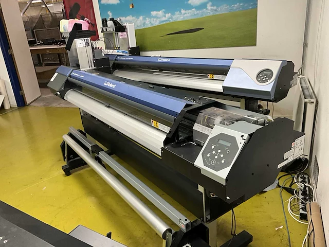 Roland versacamm vs-640 plotter/cutter 64” - afbeelding 2 van  8