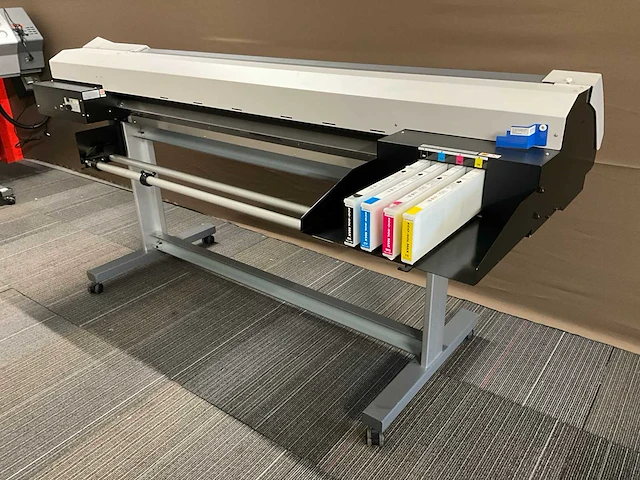 Roland vp-540 eco-solvent inktjetprinter met snijplotter - afbeelding 9 van  14