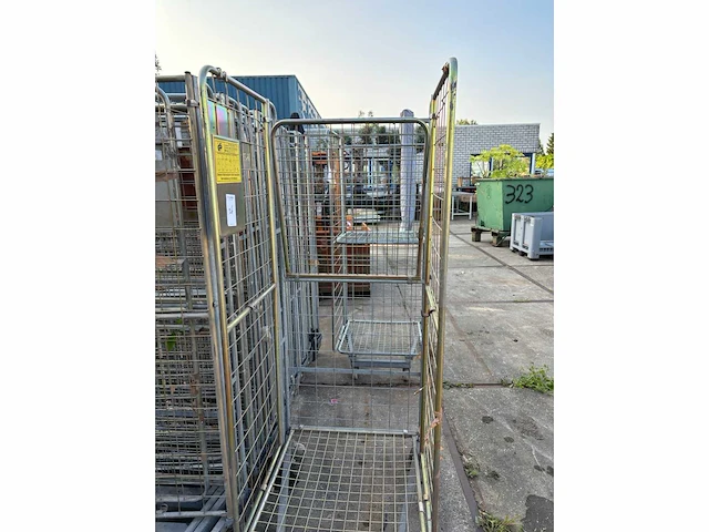 Rolcontainer (11x) - afbeelding 2 van  6