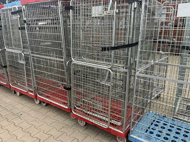 Rolcontainer (26x) - afbeelding 11 van  18
