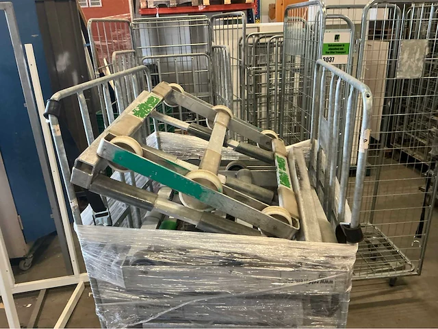 Rolcontainer (40x) - afbeelding 12 van  12