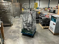 Rolcontainer inclusief kookgerei