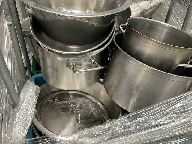 Rolcontainer inclusief kookgerei - afbeelding 5 van  5