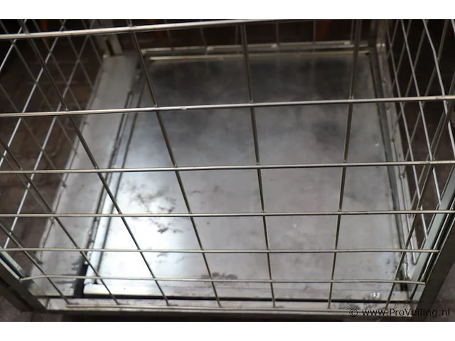 Rolcontainer met deur - 136x78x78cm - afbeelding 3 van  4
