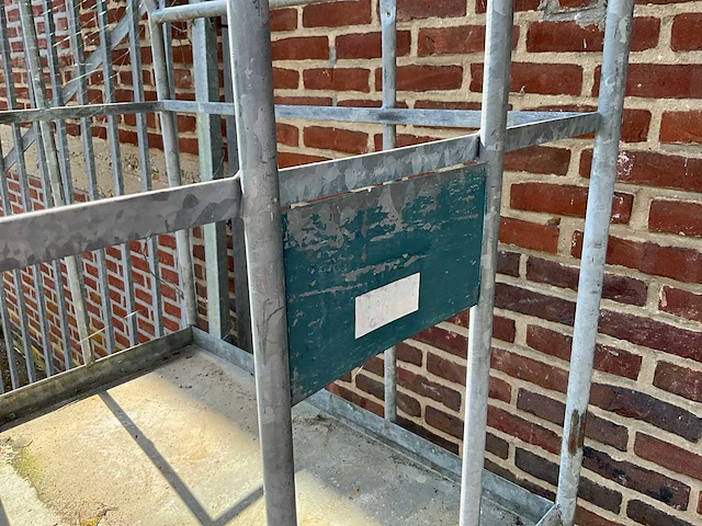Rolcontainer - afbeelding 5 van  5