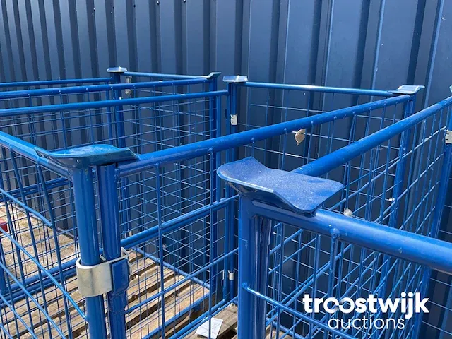Rolcontainer - afbeelding 3 van  3