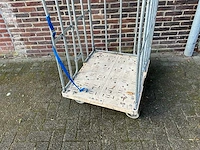 Rolcontainer - afbeelding 3 van  5