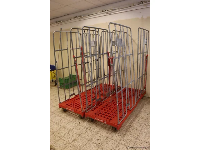 Rolcontainers - 80x70x170cm - 4 stuks - afbeelding 1 van  5