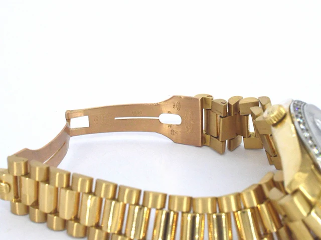 Rolex - gouden rolex oyster perpetual day date polshorloge met natuurlijke diamanten - afbeelding 7 van  9