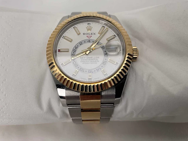 Rolex - sky dweller - polshorloge - afbeelding 1 van  11