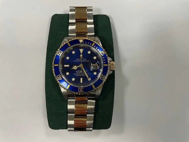 Rolex - submariner date 40mm - polshorloge - afbeelding 1 van  7