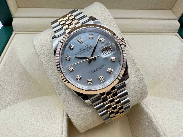 Rolex datejust 36 | 126231 | mother of pearl | 08-2025 - afbeelding 1 van  10