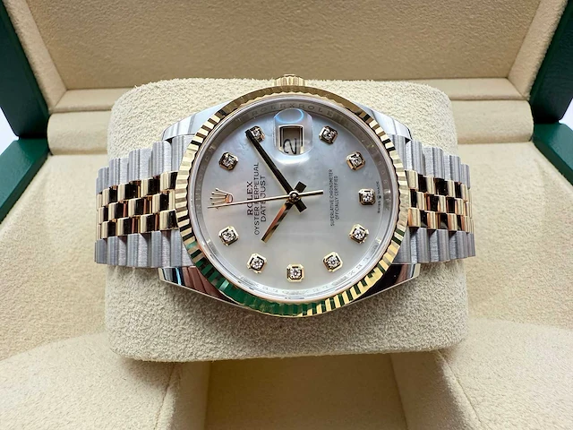 Rolex datejust 36 | 126233 | mother of pearl | 08-2025 | new - afbeelding 7 van  12