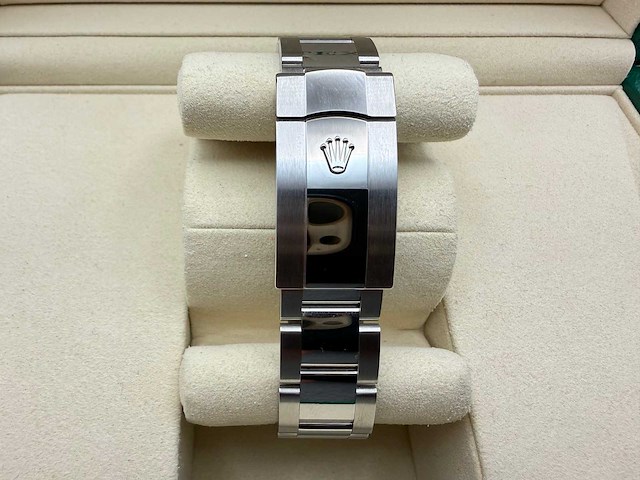 Rolex datejust 36 126234 | black dial | new | 2025 - afbeelding 8 van  12