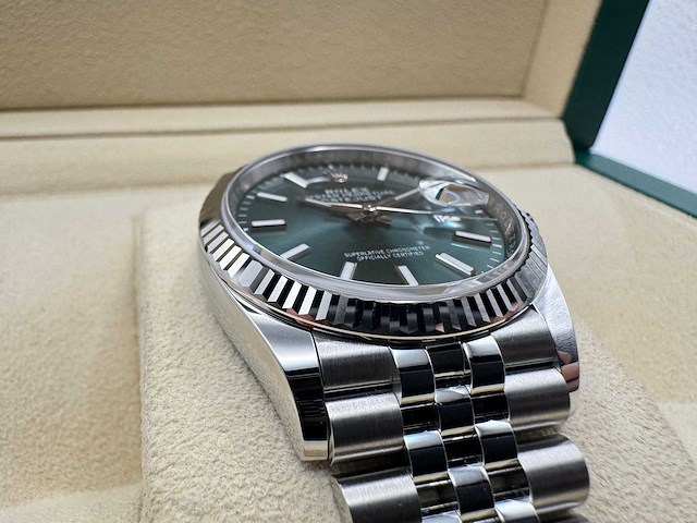 Rolex datejust 36 | mint green | 126234 | 2025 | new - afbeelding 8 van  10