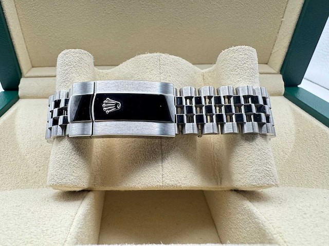 Rolex datejust 41 126234 | black diamond dot | jubilee | new | 2025 - afbeelding 9 van  12