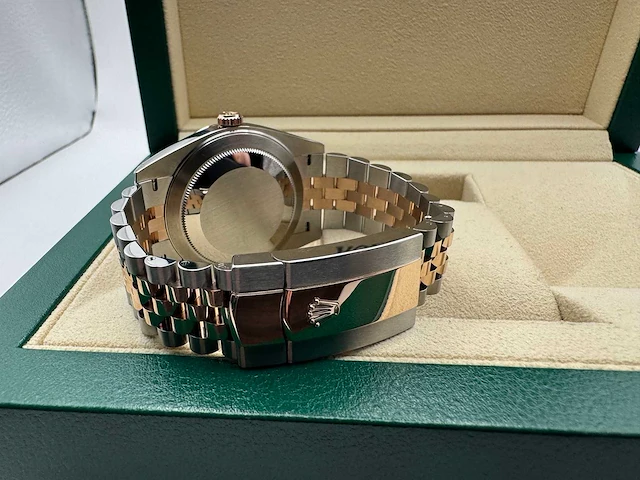 Rolex datejust 41 | 126331 | choco diamonds | 08-2025 | new - afbeelding 10 van  12