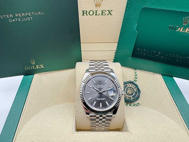 Rolex datejust 41 126334 | jubilee | rhodium | new | 2025 - afbeelding 3 van  12