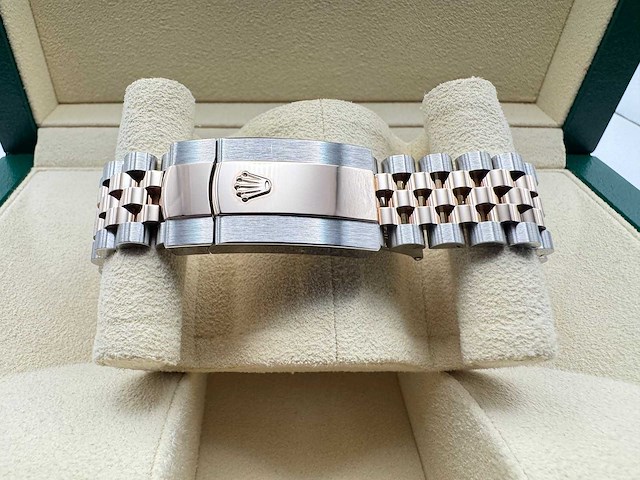 Rolex datejust 41 | wimbledon dial | 126331 | 2025 | new - afbeelding 9 van  12