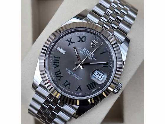 Rolex datejust 41mm “ wimbledon “ 2025 full set - afbeelding 1 van  9