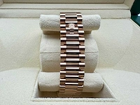 Rolex day-date 40 228235 | olive dial | 2025 | new - afbeelding 8 van  12